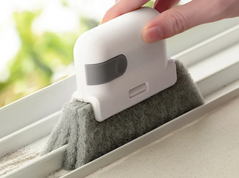 Macroupta Groove Cleaning Brush