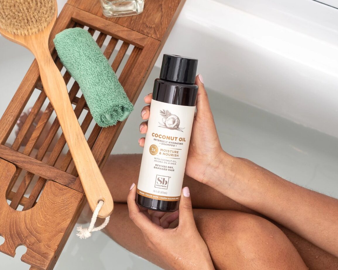 Coconut Oil Moisture & Nourish Shampoo
