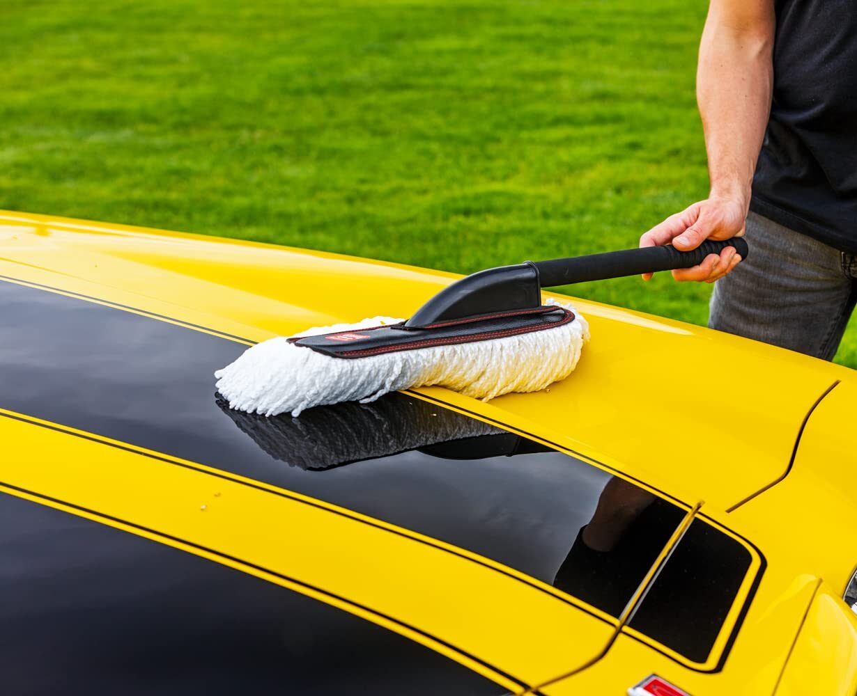 Griot's Garage microfiber car duster