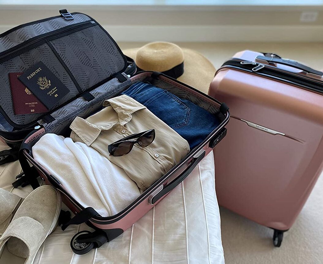 Samsonite Winfield 3 DLX Hardside Expandable Luggage