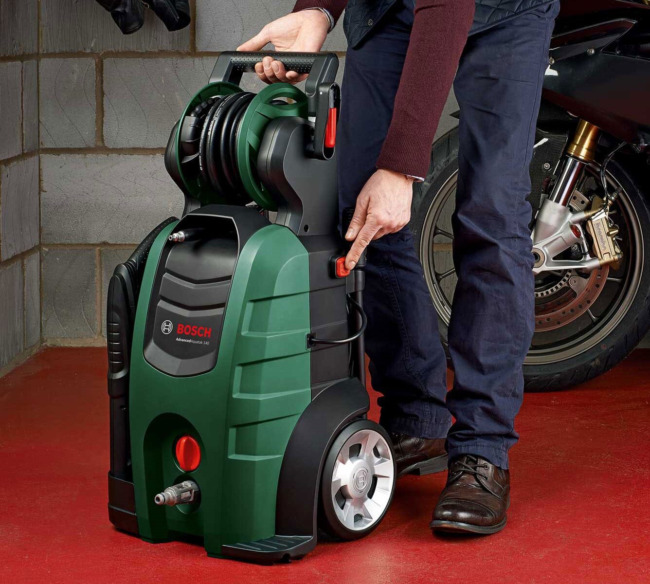 Bosch Advanced Aquatak  High-Pressure Washer