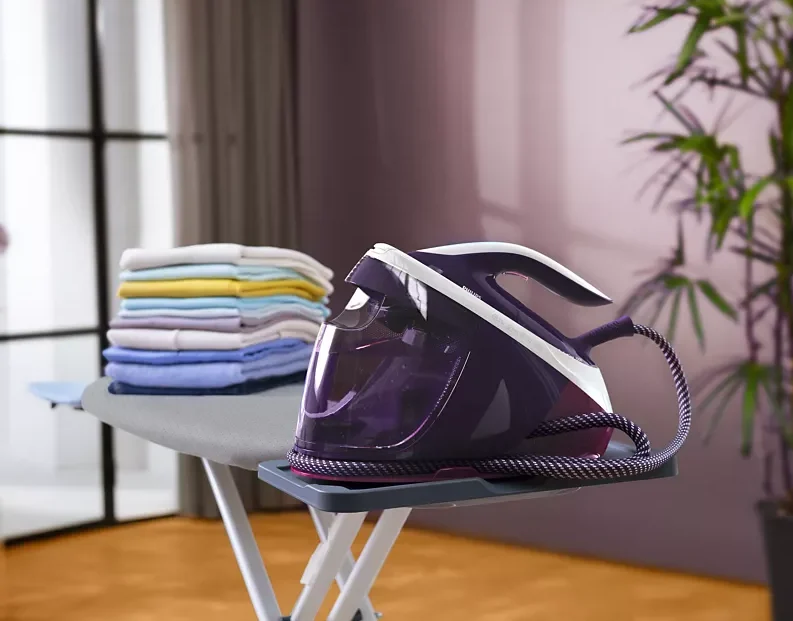 Philips 7000 series Steam Iron with Boiler