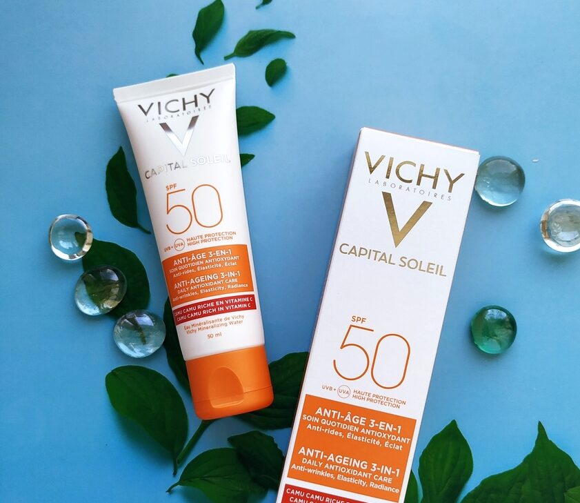 Vichy Capital Soleil Mattifying 3-in-1 SPF50+