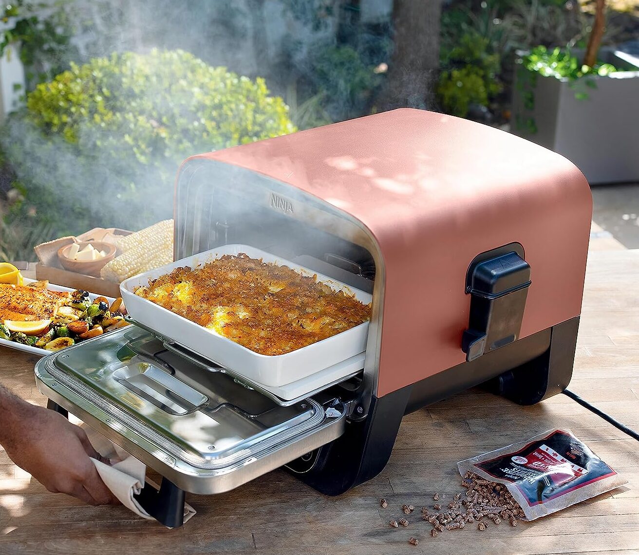 Ninja Woodfire 8-in-1 Outdoor Oven