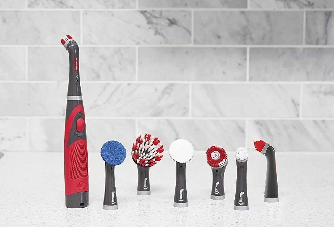 Rubbermaid Reveal Power Scrubber 18-Piece Kit