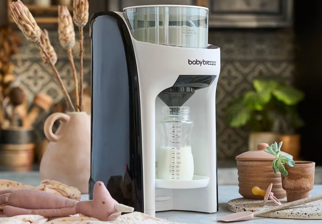 Baby Brezza New and Improved Formula Pro Advanced Formula Dispenser Machine