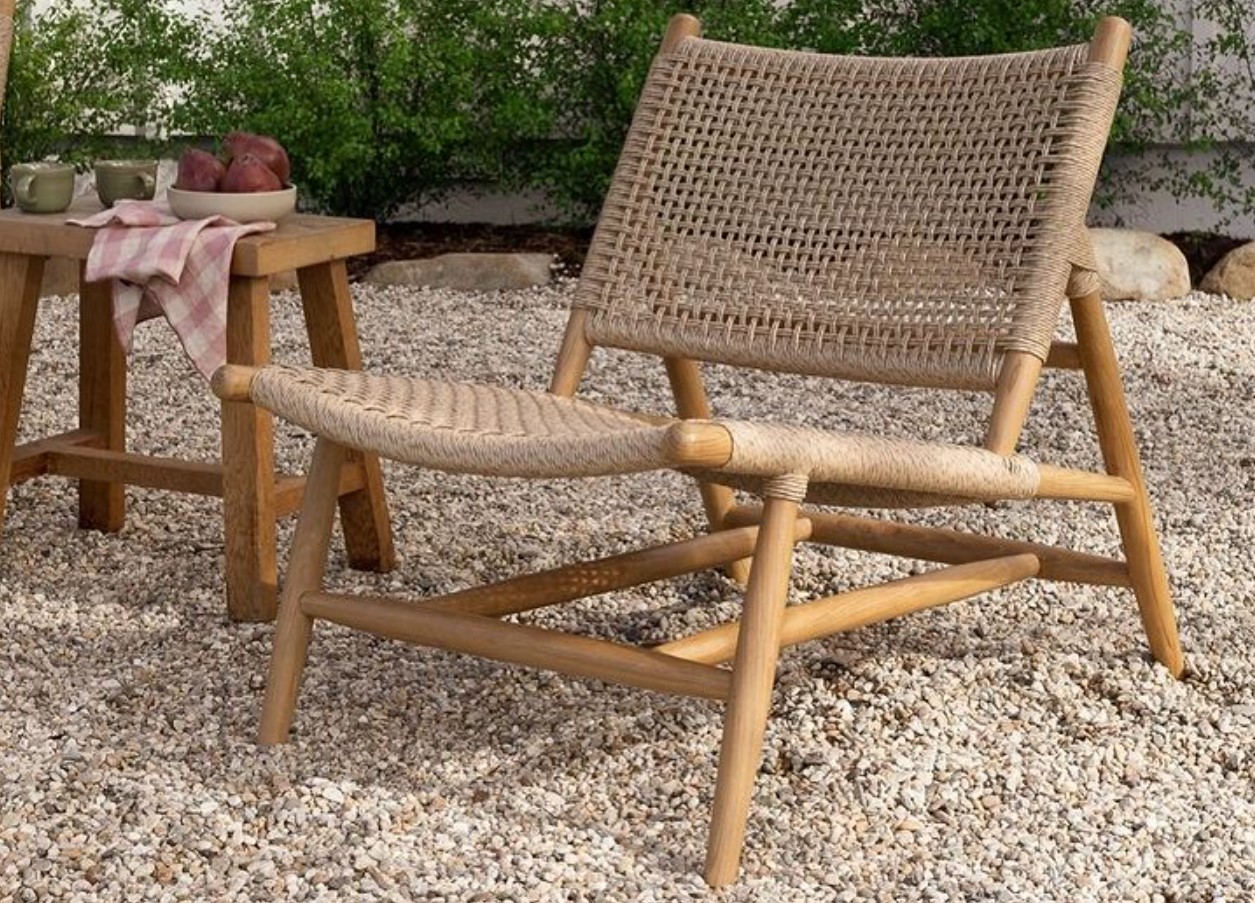 PIER Lounge Outdoor Chair