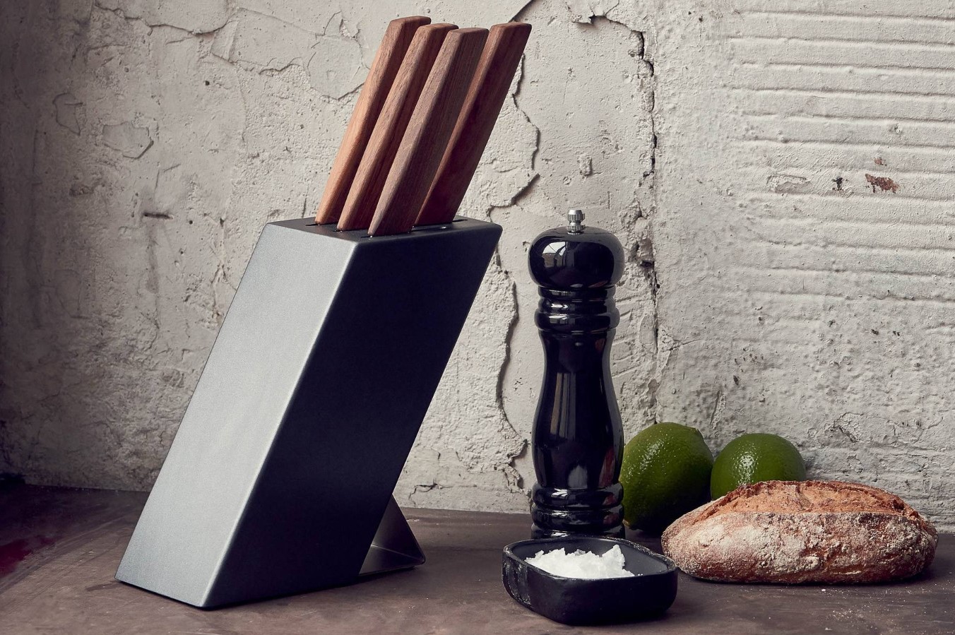 Victorinox Swiss Modern block with 6 colored knives