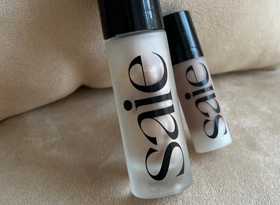 Saie's Illuminator Glowy Super Gel