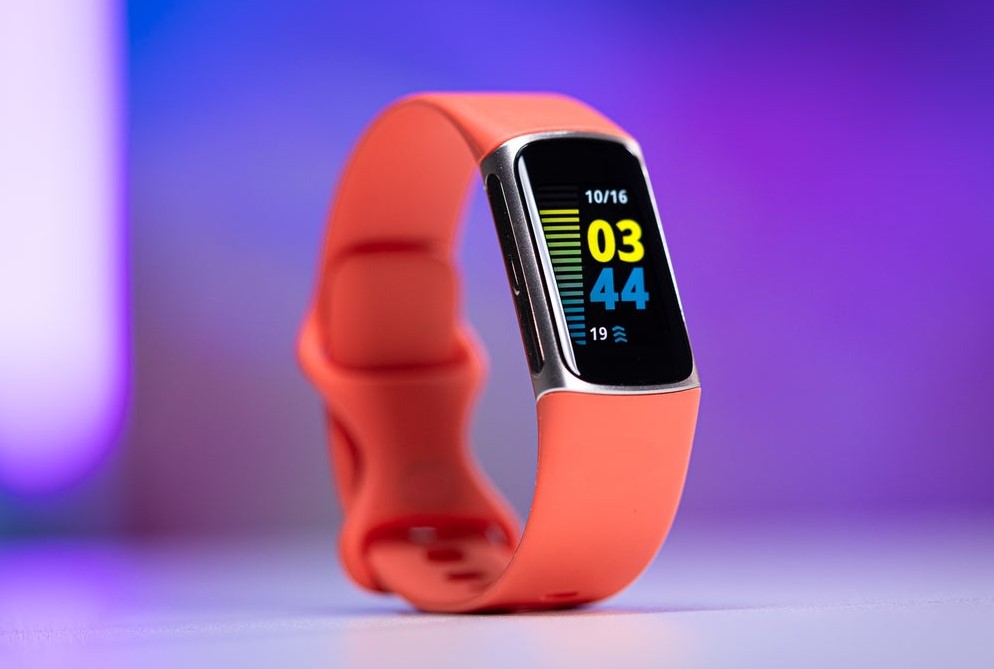 Fitbit Charge 6