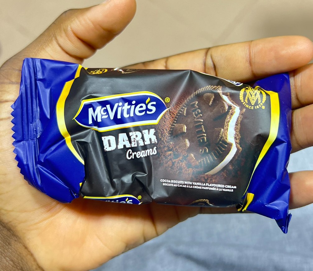 MCVITIES DARK CREAMS