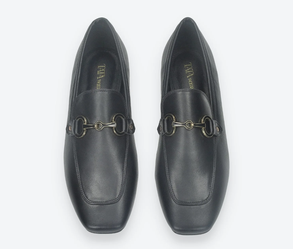 Colosseum, Roman Forum, Vatican, and Tata Italia Mocassini